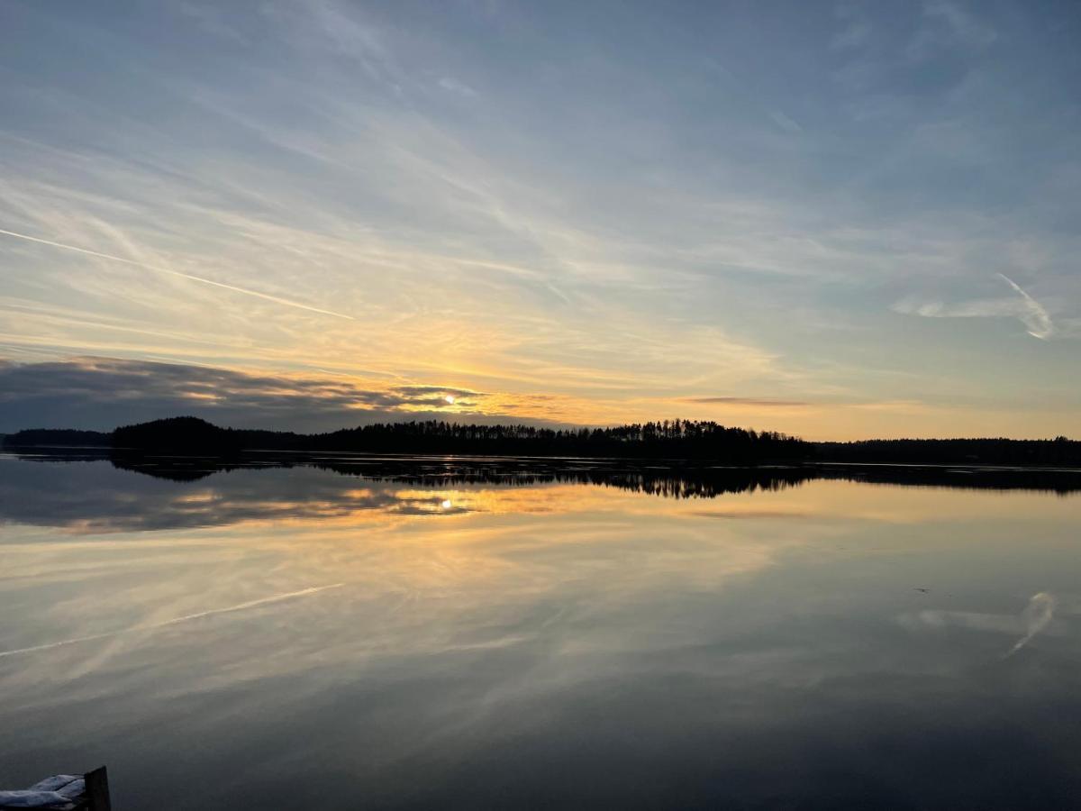 Labbnaes Semesterhem, Radhuset Kemionsaari Exterior foto