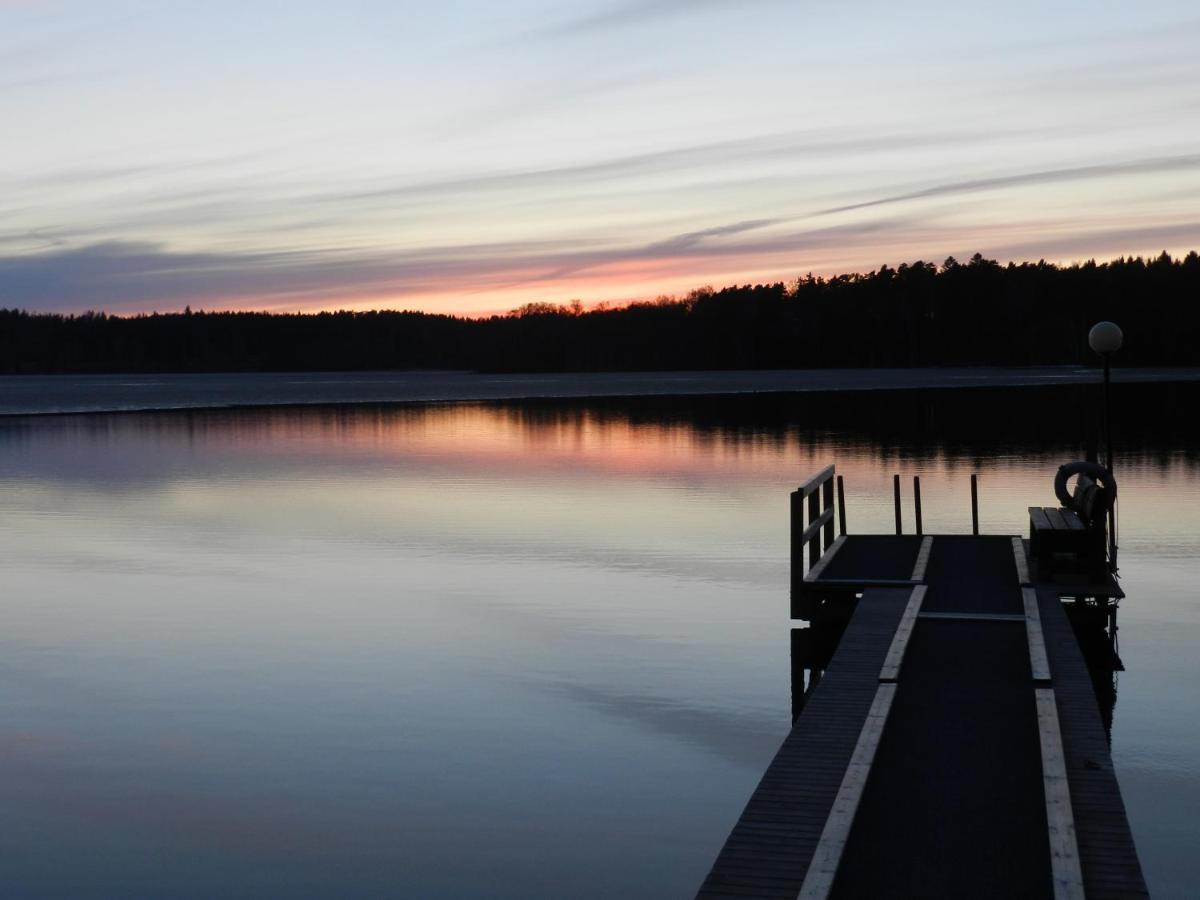 Labbnaes Semesterhem, Radhuset Kemionsaari Exterior foto